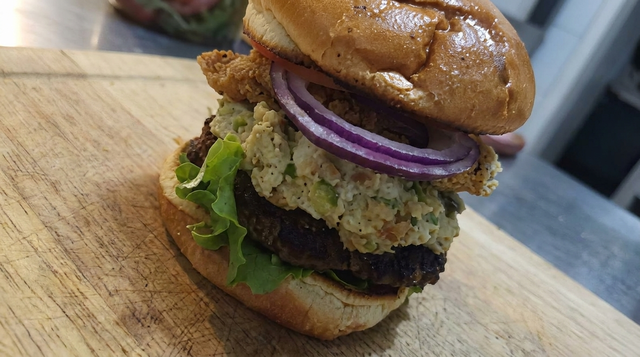 Cilantros Burger.